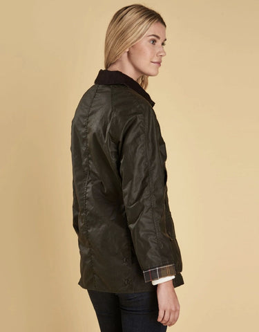 Classic Beadnell Wax Jacket Olive